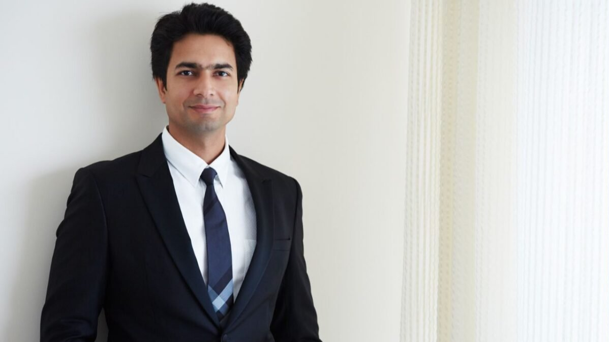 Rahul Sharma,  Micromax founder,  Revolt Motors,  Indian entrepreneur,  electric bikes India,  Rahul Sharma biography,  smartphone innovation India,  EV mobility,  Indian startup ecosystem,  tech leadership