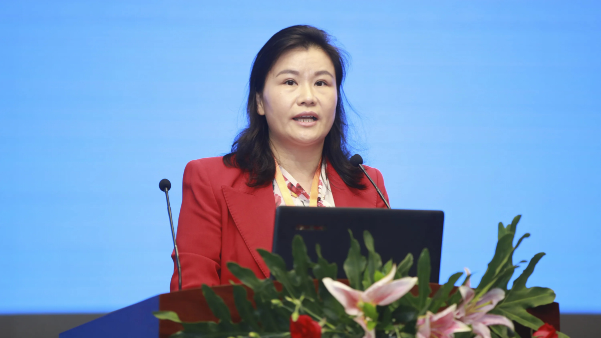 Zhou Qunfei,  Lens Technology founder,  Chinese entrepreneur,  self-made billionaire,  smartphone glass manufacturing,  technology manufacturing,  Zhou Qunfei biography,  women entrepreneurs China,  touchscreen technology,  global supply chain innovation