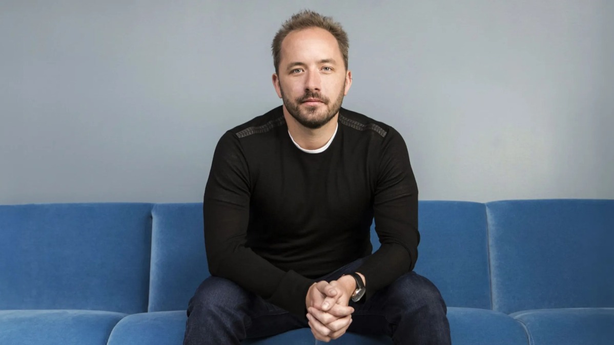 Drew Houston,  Dropbox founder,  cloud storage,  tech entrepreneur,  startup success,  online file sharing,  Dropbox CEO,  technology innovation,  Drew Houston biography,  Silicon Valley entrepreneurs
