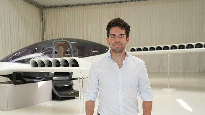 Daniel Wiegand,  Lilium Jet,  German entrepreneur,  electric aviation,  eVTOL founder,  sustainable mobility,  Daniel Wiegand biography,  aviation innovation,  clean technology,  urban air mobility