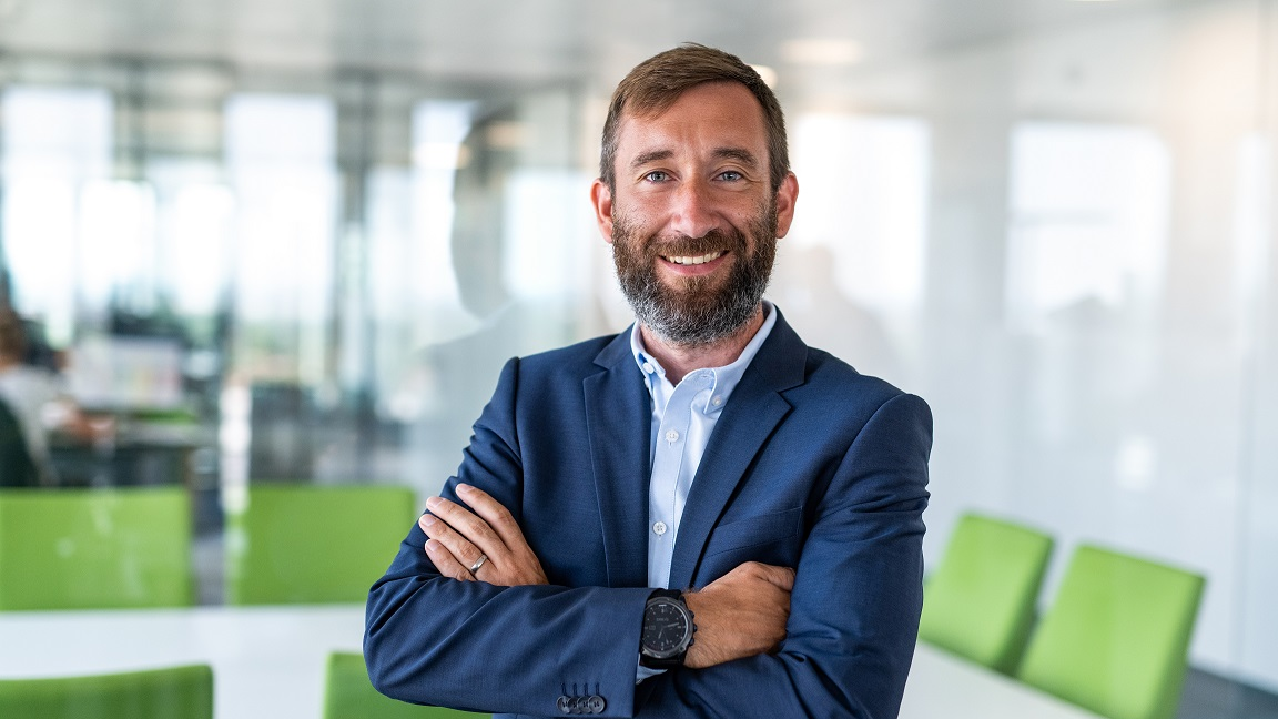 : Daniel Krauss,  FlixBus co-founder,  German entrepreneur,  mobility innovation,  digital transportation,  Flix company biography,  sustainable travel solutions,  European startup leaders,  tech-driven mobility,  transportation disruption