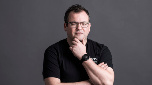 Ruslan Kogan,  Kogan.com founder,  Australian entrepreneur,  e-commerce innovator,  online retail Australia,  tech entrepreneur,  Ruslan Kogan biography,  direct-to-consumer business,  digital retail solutions,  technology-driven entrepreneurship