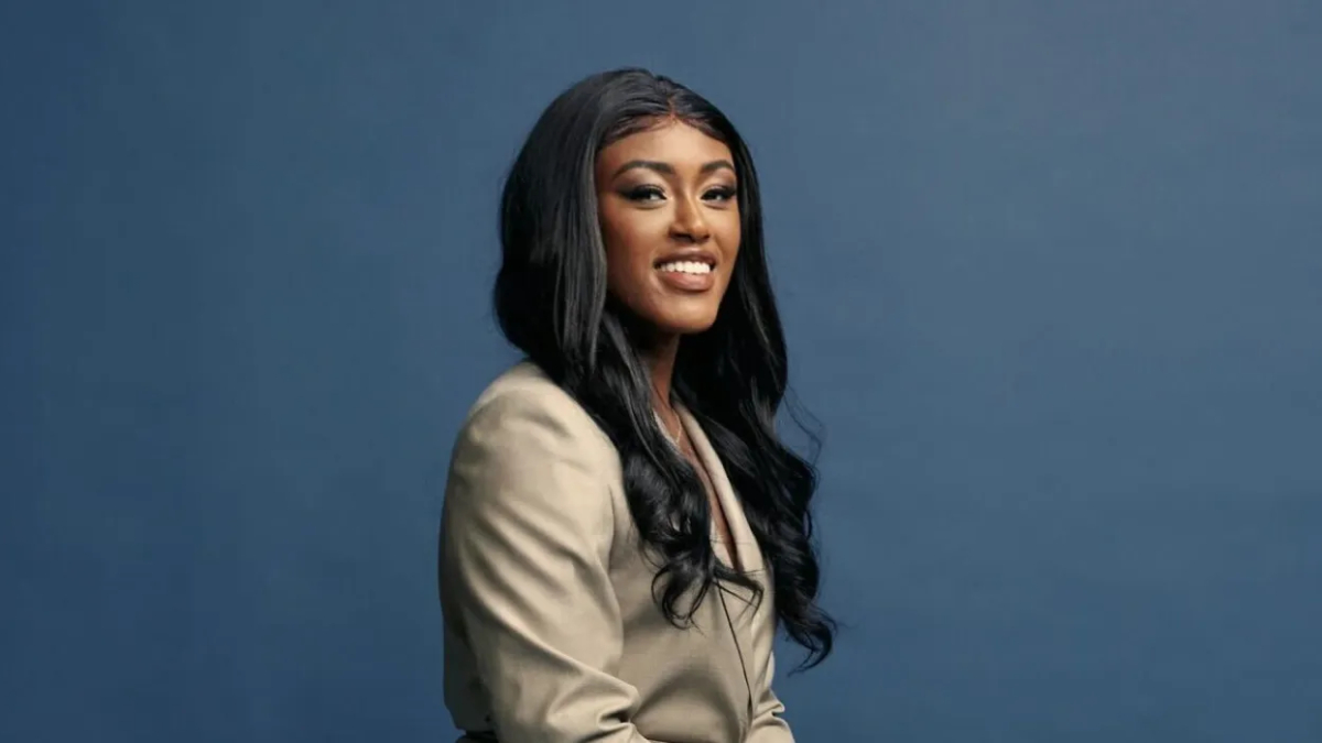 Izzy Obeng,  Foundervine founder,  UK entrepreneur,  inclusive innovation,  diverse founders,  startup ecosystem,  tech leadership,  entrepreneurial training,  business skills development,  social impact entrepreneurship