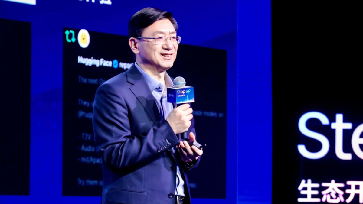 Jiang Daxin,  Chinese technology entrepreneur,  China tech investor,  innovative business leader,  AI and digital transformation,  technology ventures China,  entrepreneurship mentorship,  software platform founder,  scalable business solutions,  Jiang Daxin biography