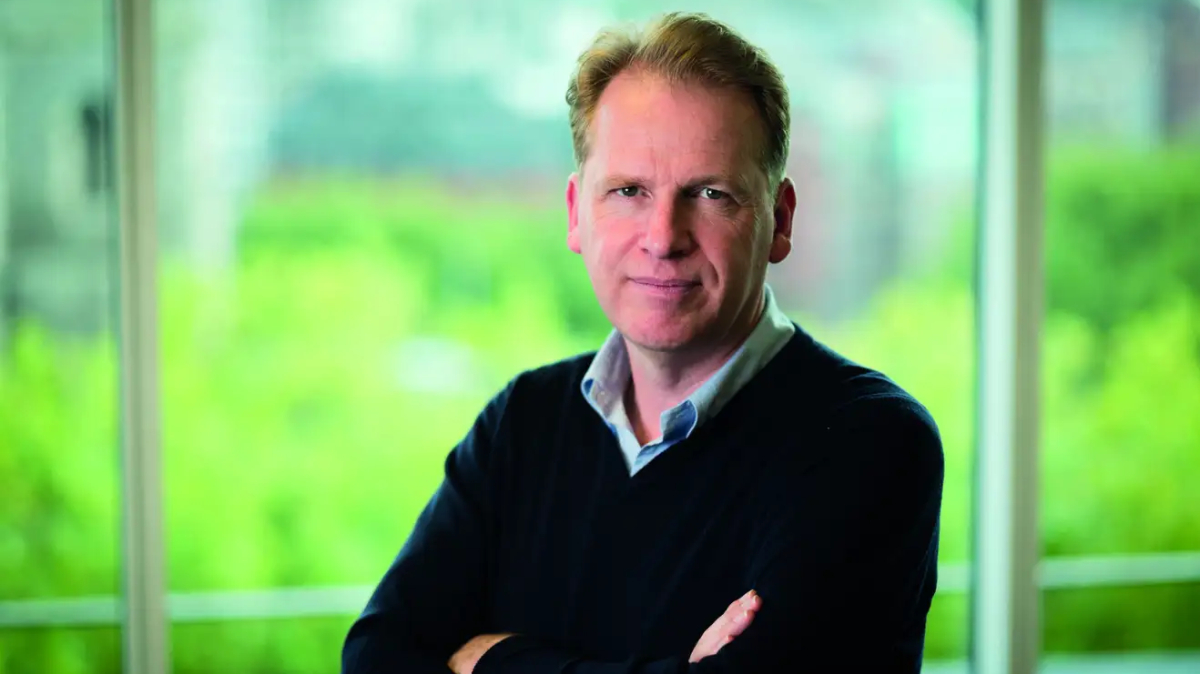 Nigel Toon,  Graphcore,  AI chips,  IPU processor,  semiconductor startup,  AI hardware,  machine learning computing,  UK tech founder,  advanced processors,  deep tech entrepreneur