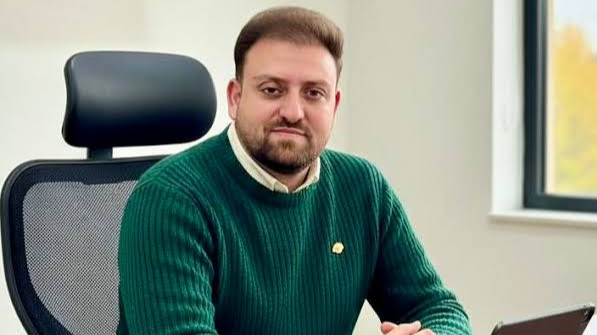 Abozar Shahpari,  fintech entrepreneur,  startup investor,  digital banking solutions,  financial technology founder,  blockchain and AI finance,  fintech innovation,  emerging markets fintech,  financial services technology,  Abozar Shahpari biography