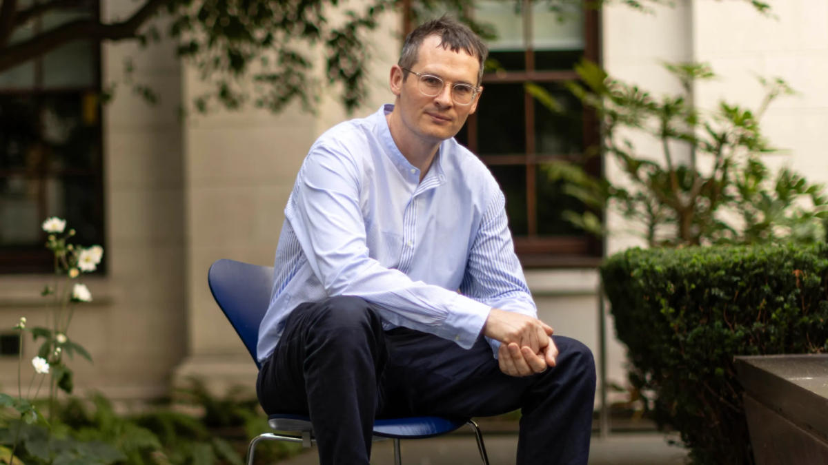 Songkick co-founder,  AI safety,  tech investor,  UK entrepreneur,  venture capital,  artificial intelligence policy,  startup ecosystem,  tech innovation,  Ian Hogarth biography, Ian Hogarth